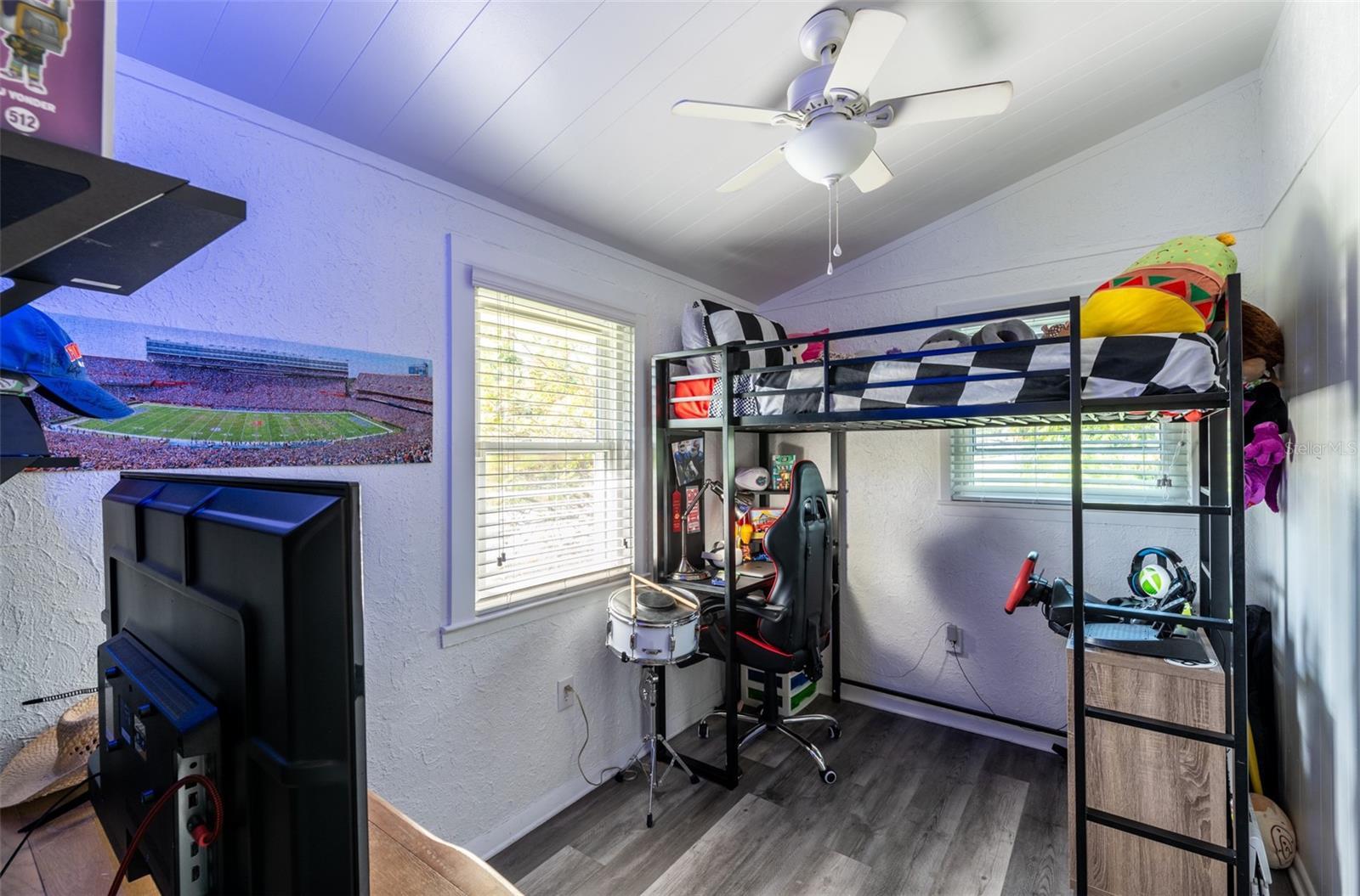 26608 BERMUDA DR, TAVARES, FL, 32778