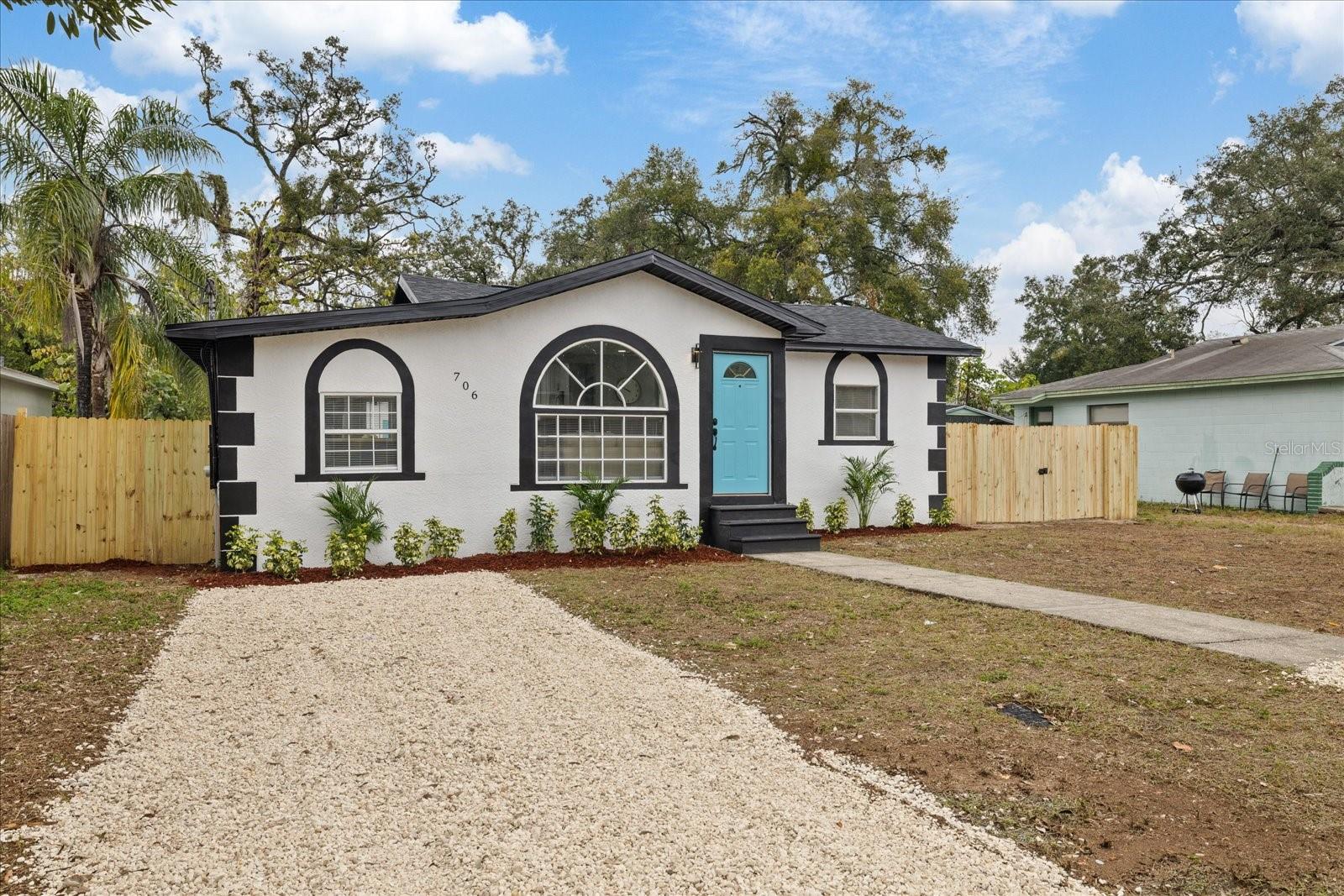 706 N CASTLE CT, TAMPA, FL, 33612