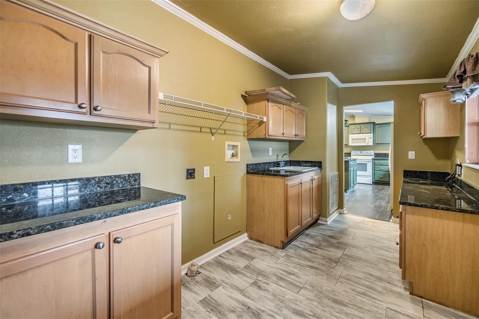 12204 N 12TH, TAMPA, FL, 33612