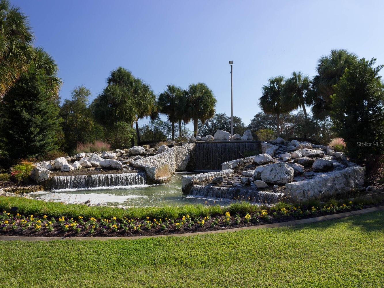 726 MARION OAKS LN, OCALA, FL, 34473