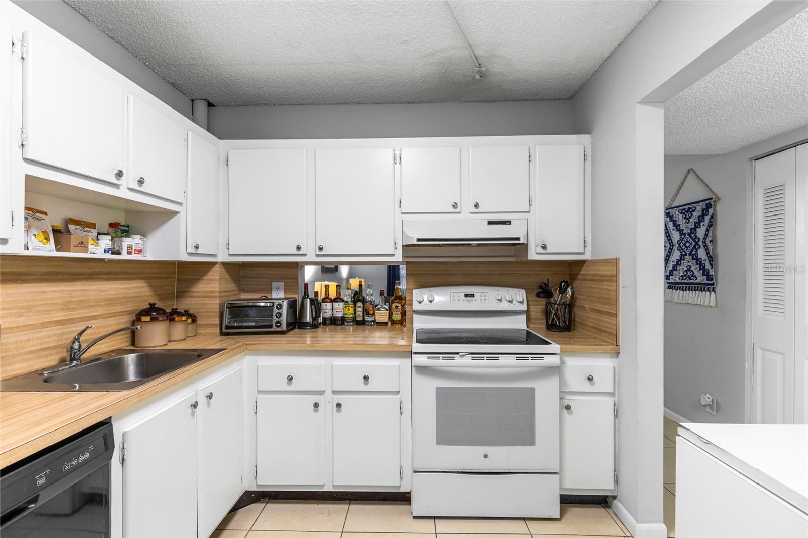 151 BERKLEY RD #105, HOLLYWOOD, FL, 33024