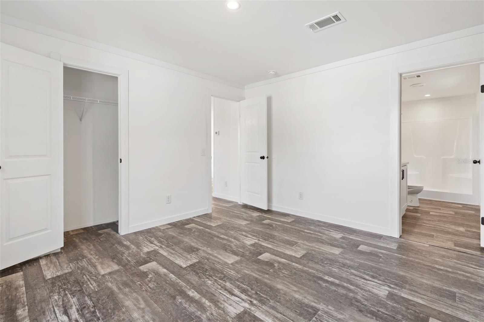 5234 YELLOW PINE ST N, ST PETERSBURG, FL, 33709