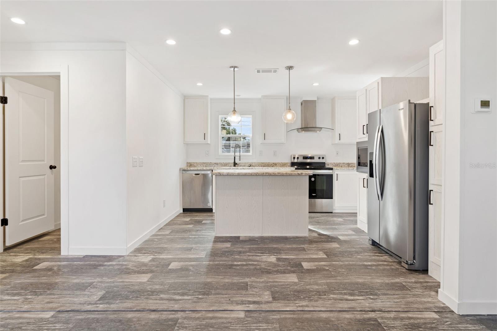 5234 YELLOW PINE ST N, ST PETERSBURG, FL, 33709