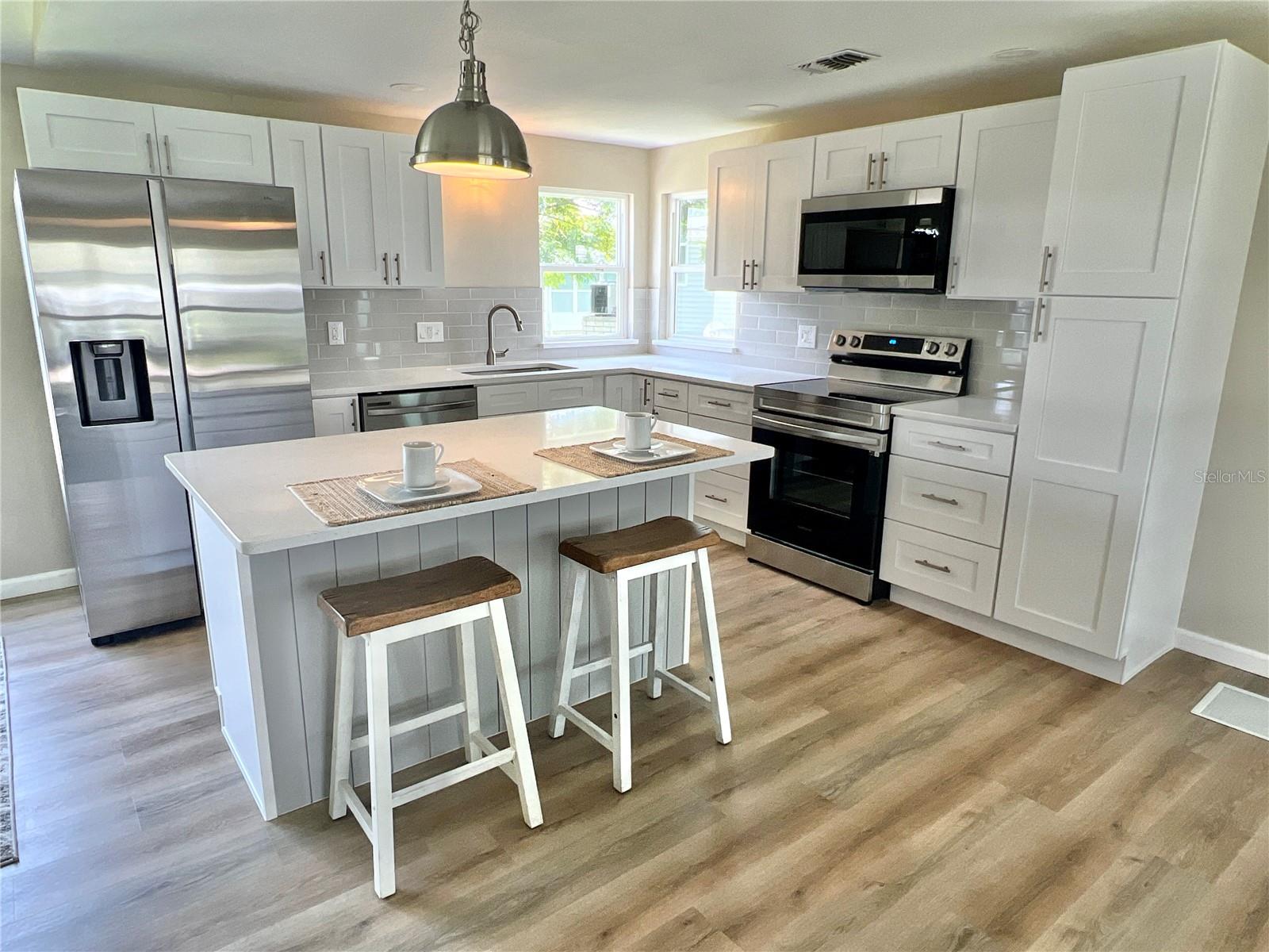 7011 MOUNT HAWTHORNE RD NE #599, ST PETERSBURG, FL, 33702