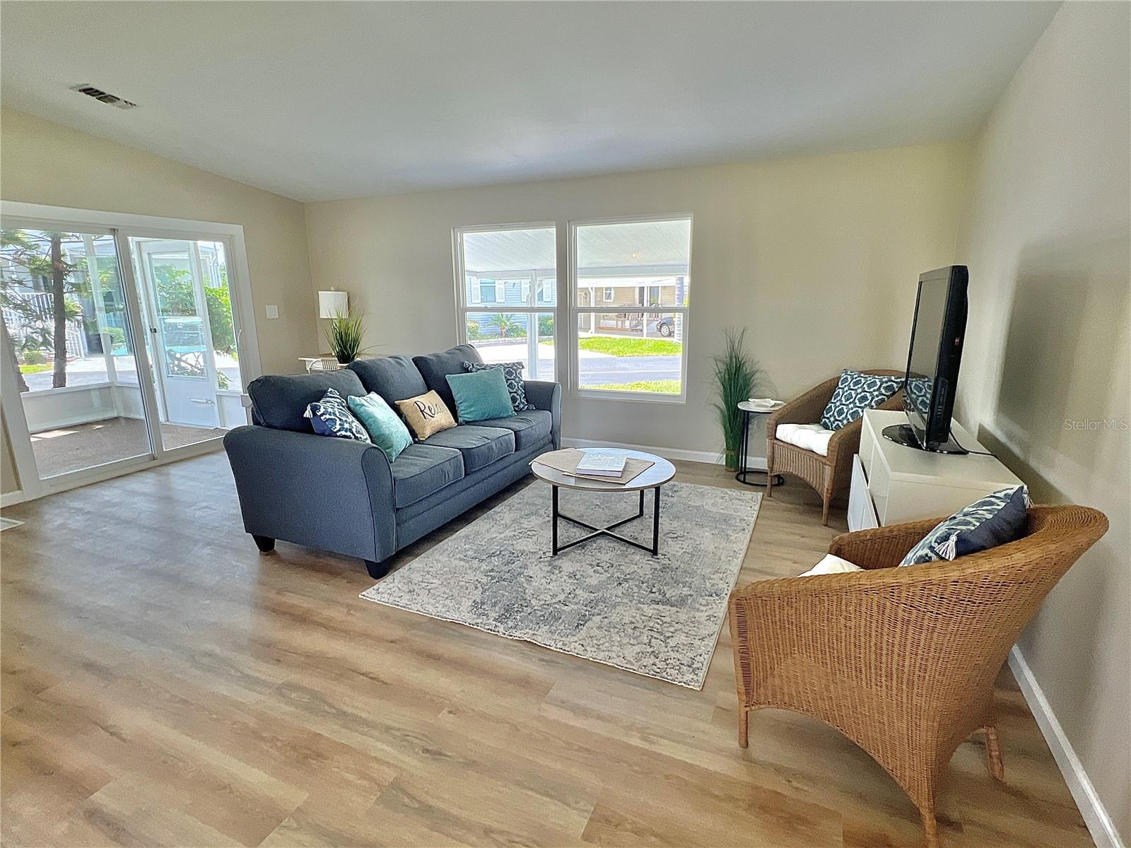 7011 MOUNT HAWTHORNE RD NE #599, ST PETERSBURG, FL, 33702