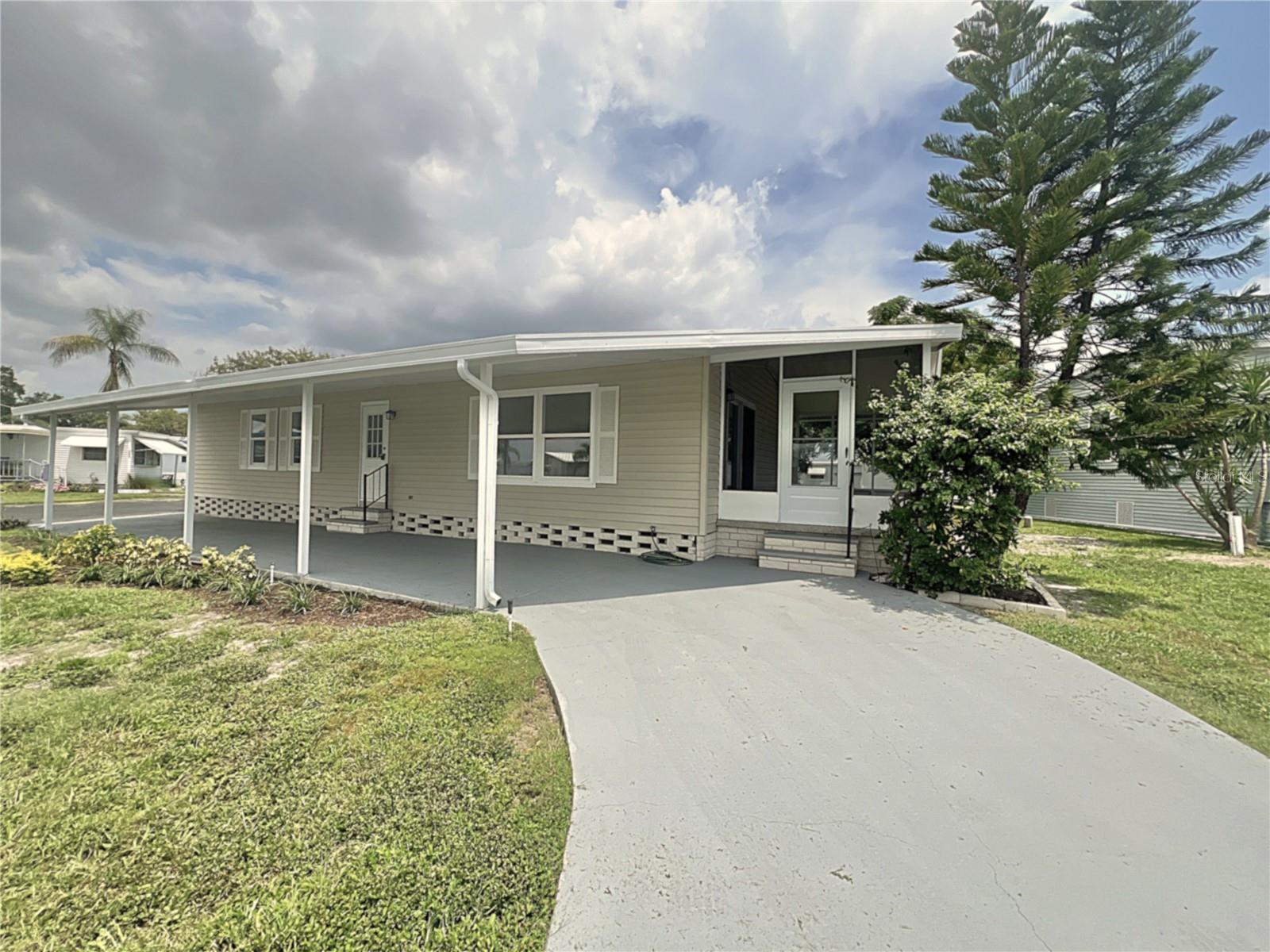 7011 MOUNT HAWTHORNE RD NE #599, ST PETERSBURG, FL, 33702