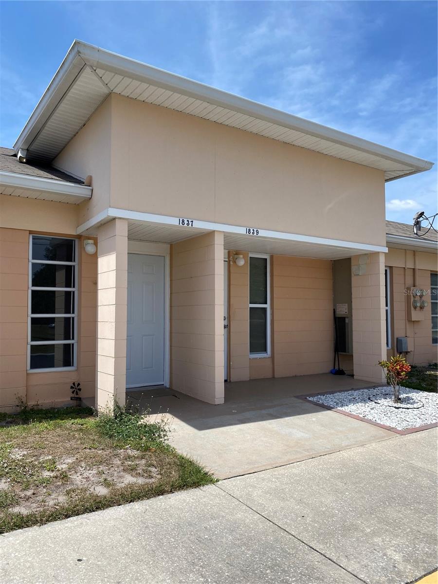 1837 CLUB CIR, LAKESHORE, FL, 33854