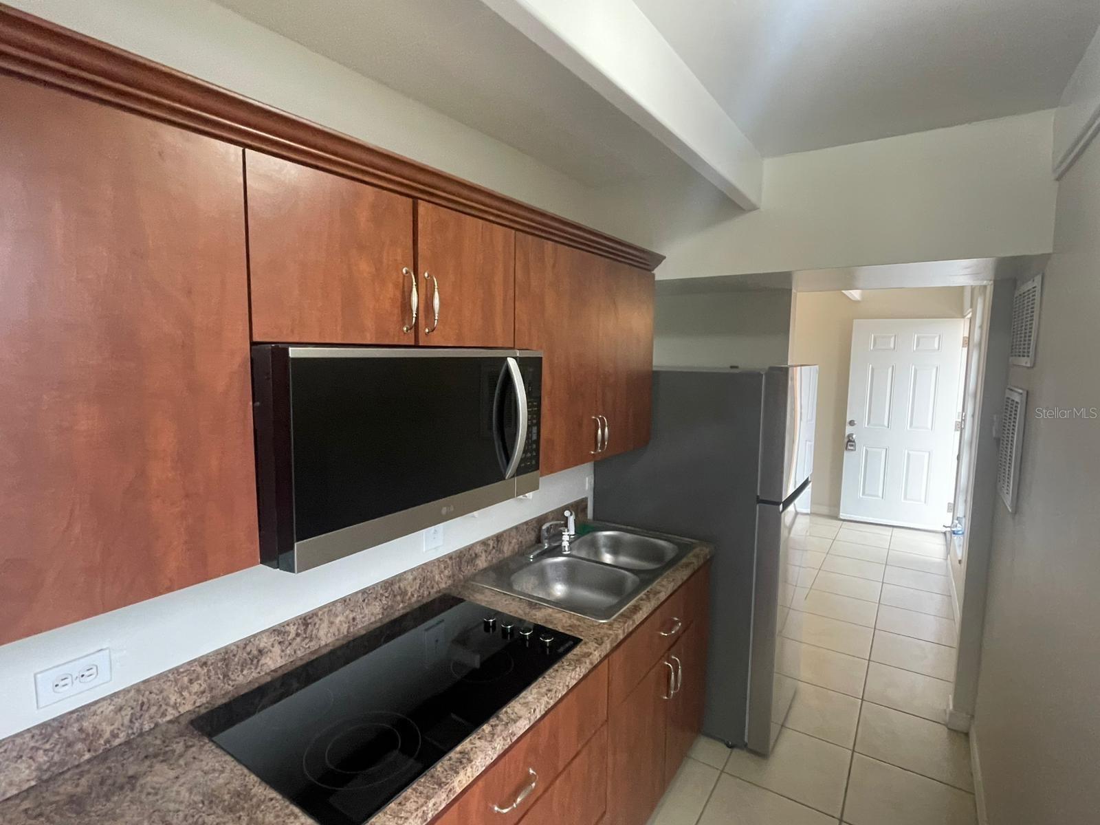 1837 CLUB CIR, LAKESHORE, FL, 33854