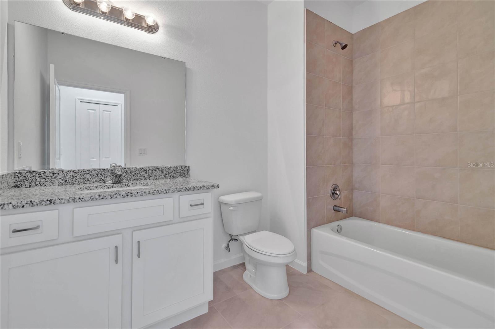 925 MAGNOLIA AVE, HOLLY HILL, FL, 32117