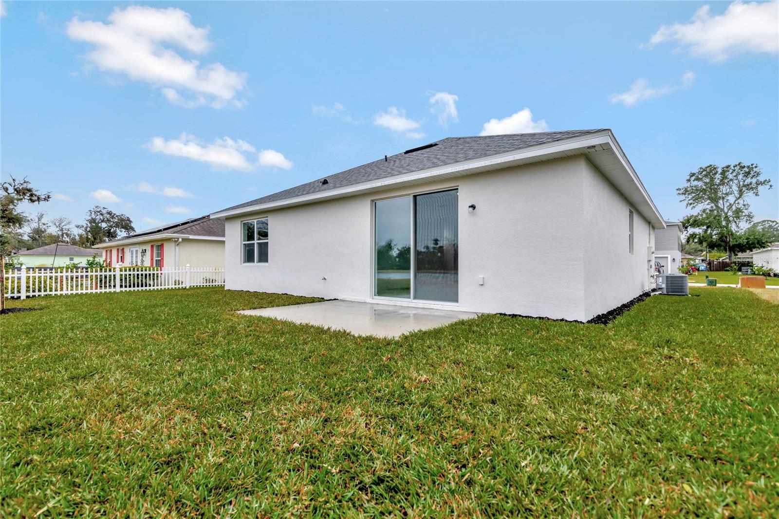 925 MAGNOLIA AVE, HOLLY HILL, FL, 32117