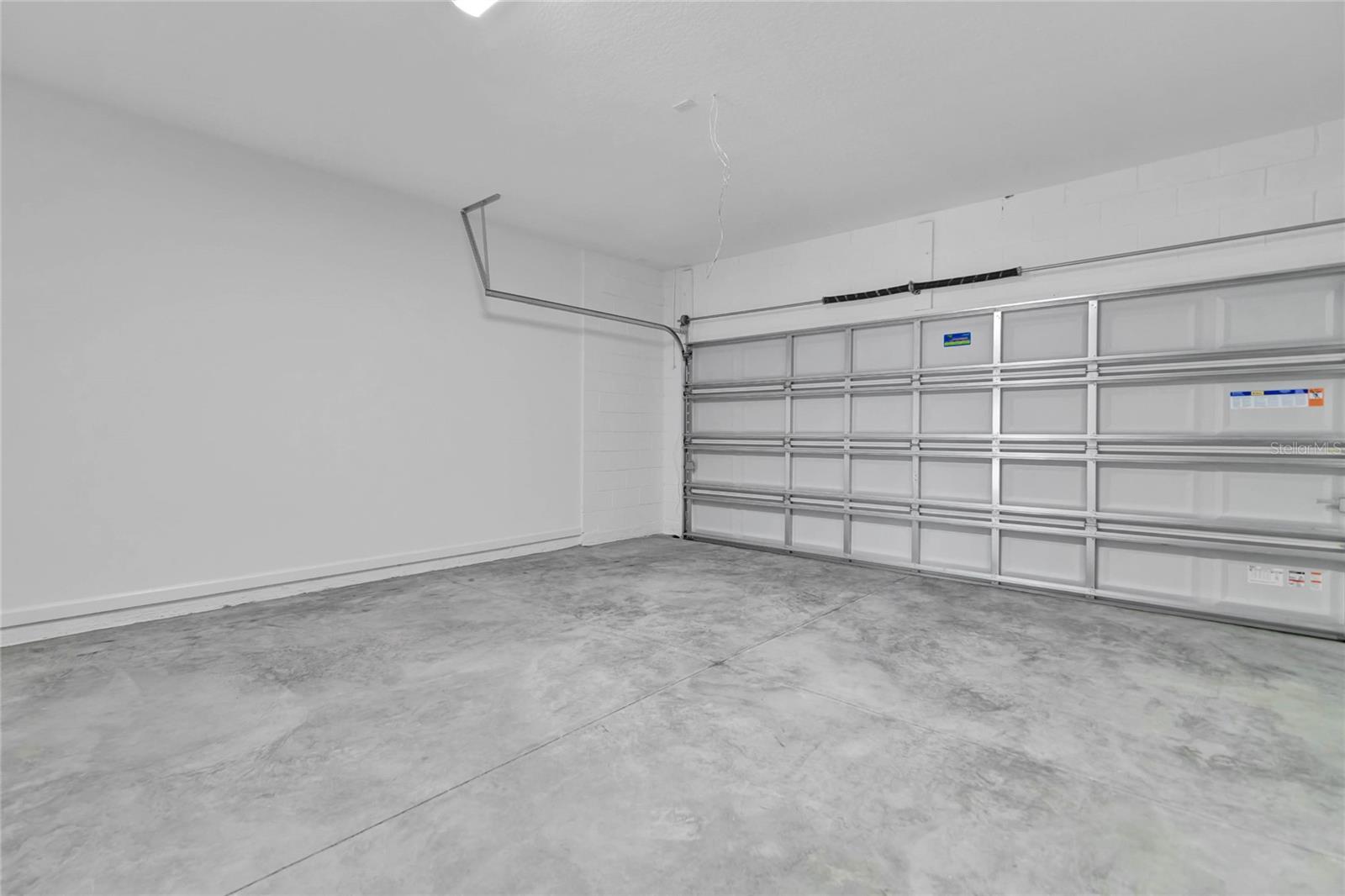 925 MAGNOLIA AVE, HOLLY HILL, FL, 32117