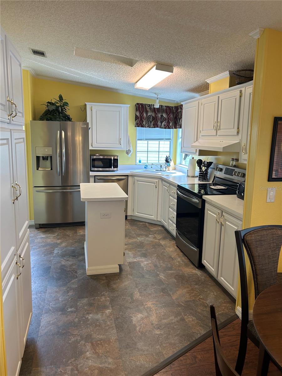 250 JOANNE DR, DAVENPORT, FL, 33897
