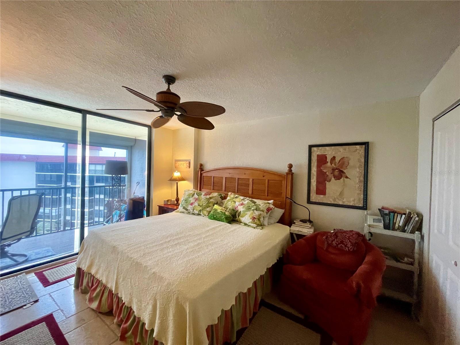 18304 GULF BLVD #PH-9, REDINGTON SHORES, FL, 33708