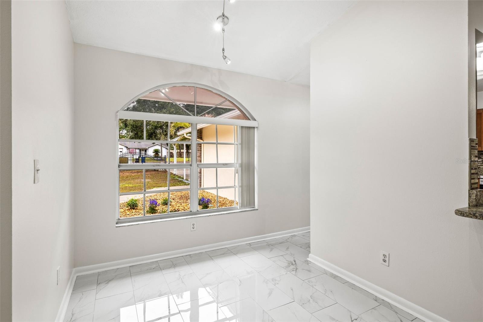 11615 GROVE LN, SEFFNER, FL, 33584