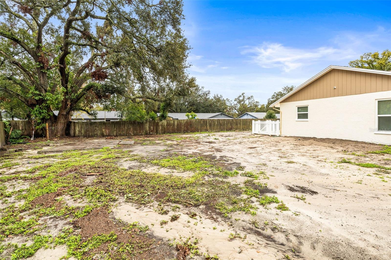 11615 GROVE LN, SEFFNER, FL, 33584