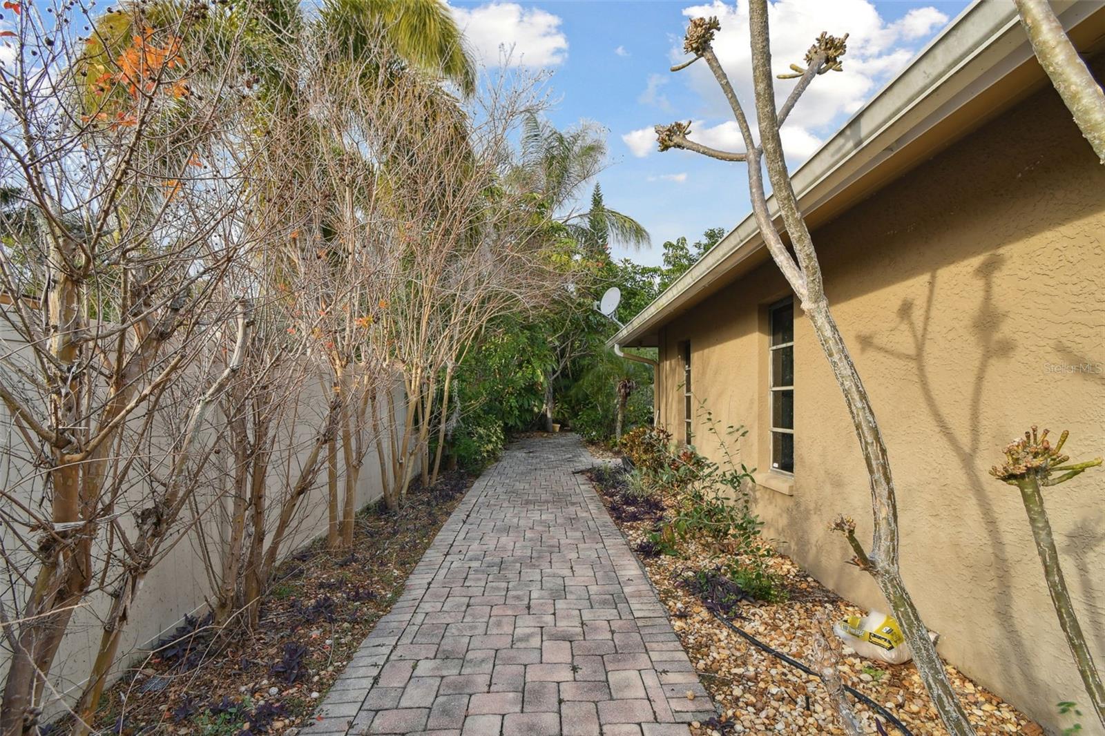 775 ROLLING HILLS DR, PALM HARBOR, FL, 34683