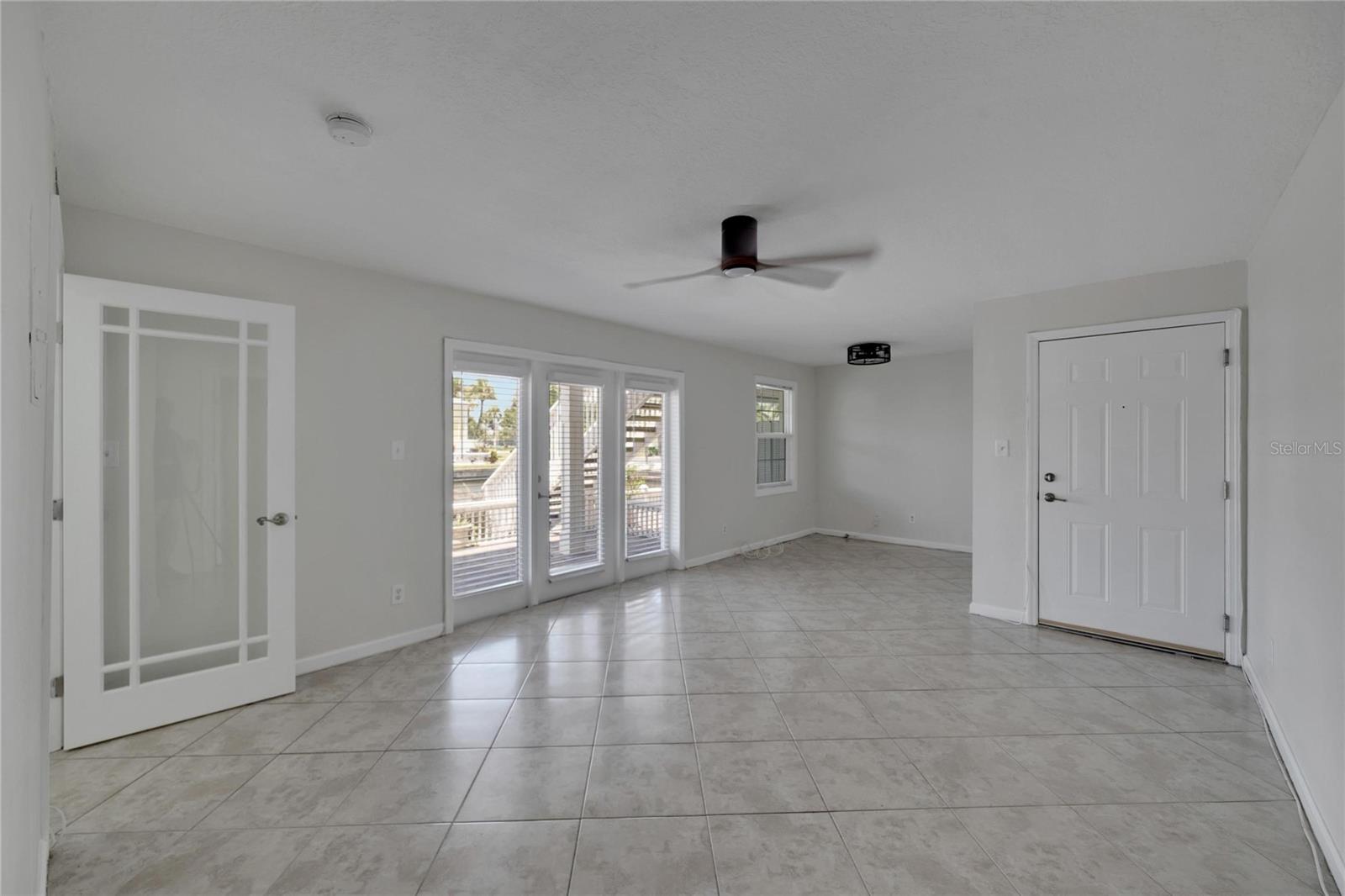 5005 COQUINA KEY DR SE #B, ST PETERSBURG, FL, 33705