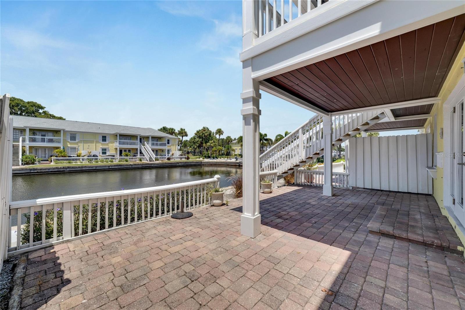 5005 COQUINA KEY DR SE #B, ST PETERSBURG, FL, 33705