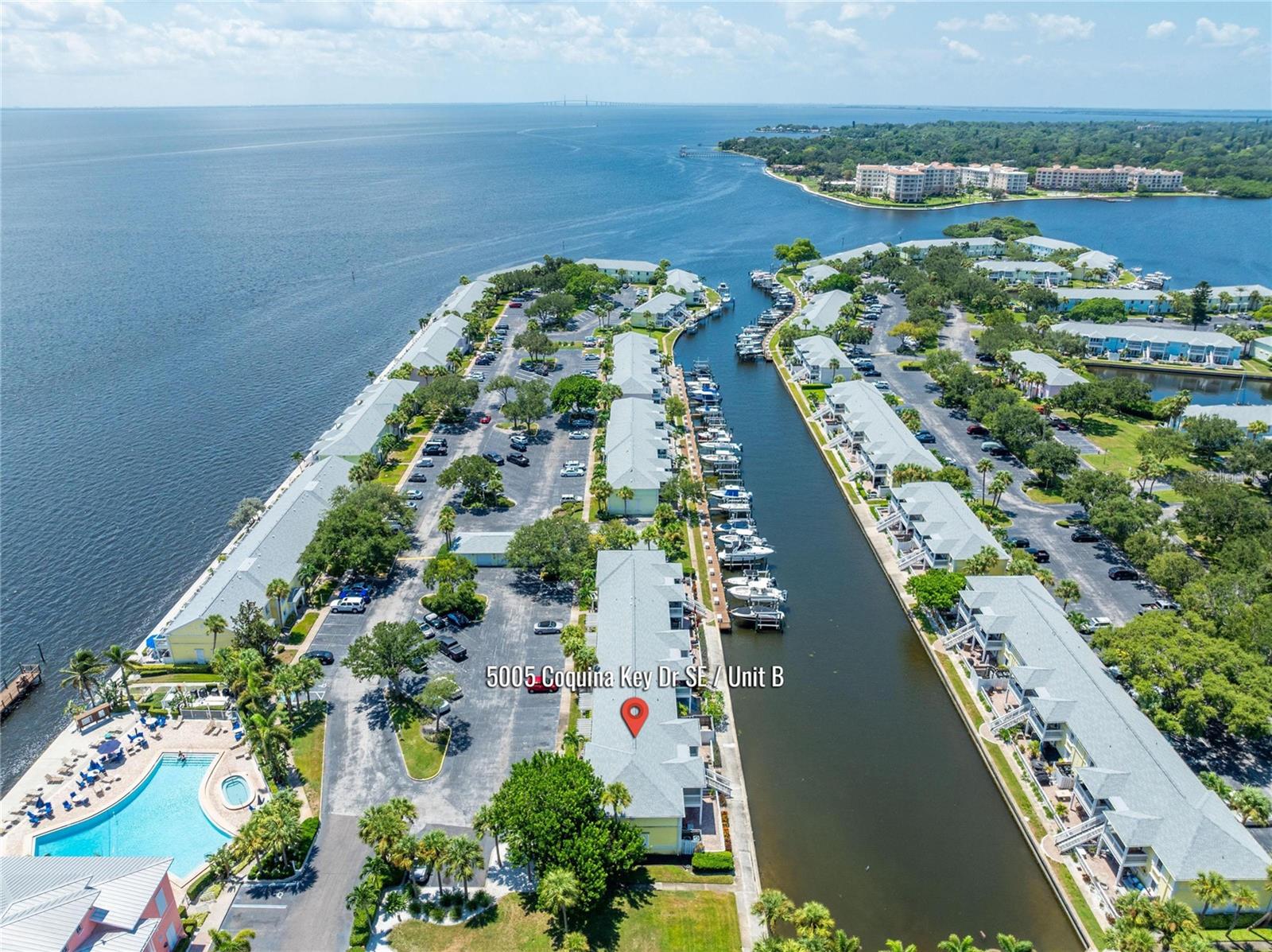5005 COQUINA KEY DR SE #B, ST PETERSBURG, FL, 33705