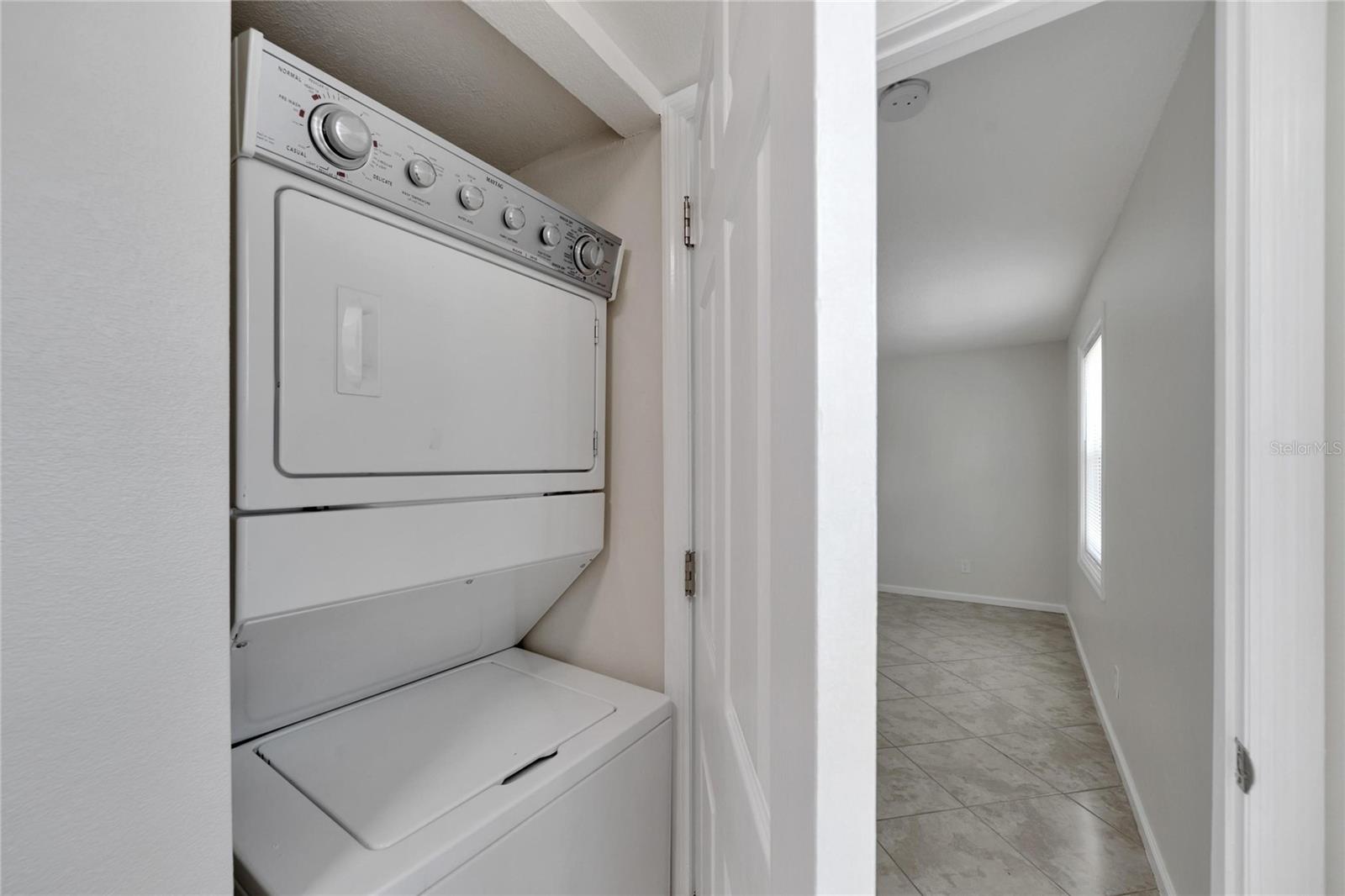 5005 COQUINA KEY DR SE #B, ST PETERSBURG, FL, 33705