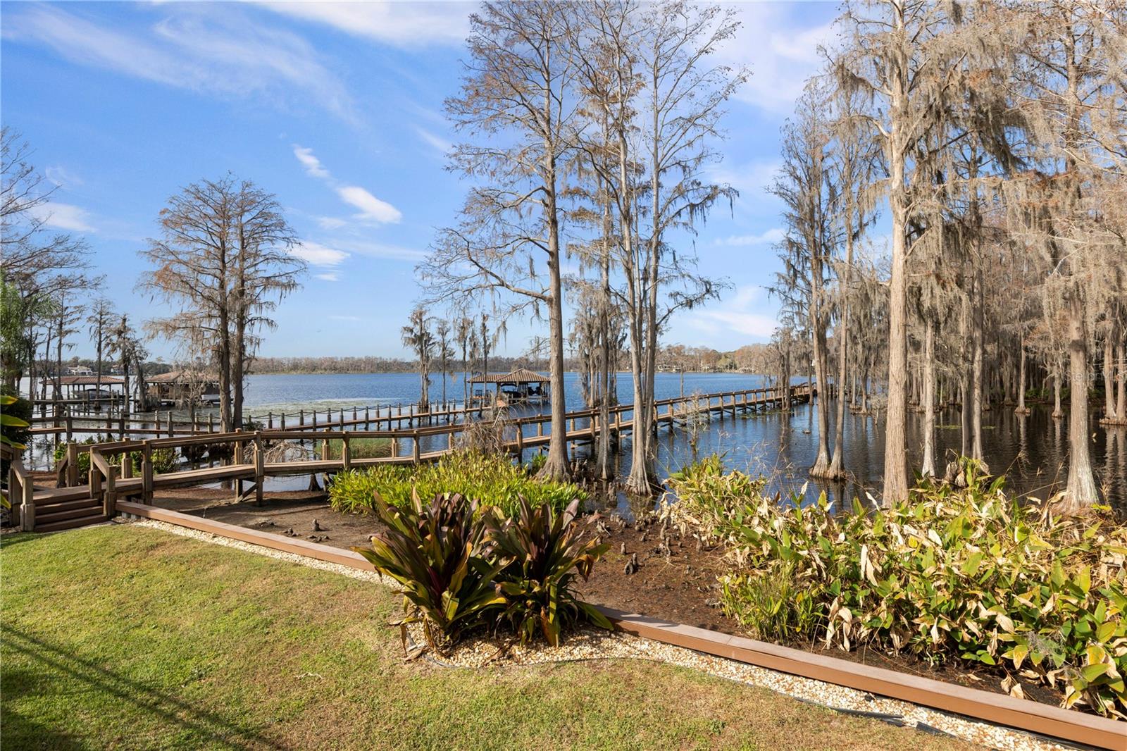 9213 FOXHALL CT, ORLANDO, FL, 32819