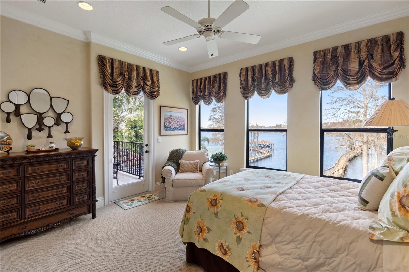 9213 FOXHALL CT, ORLANDO, FL, 32819