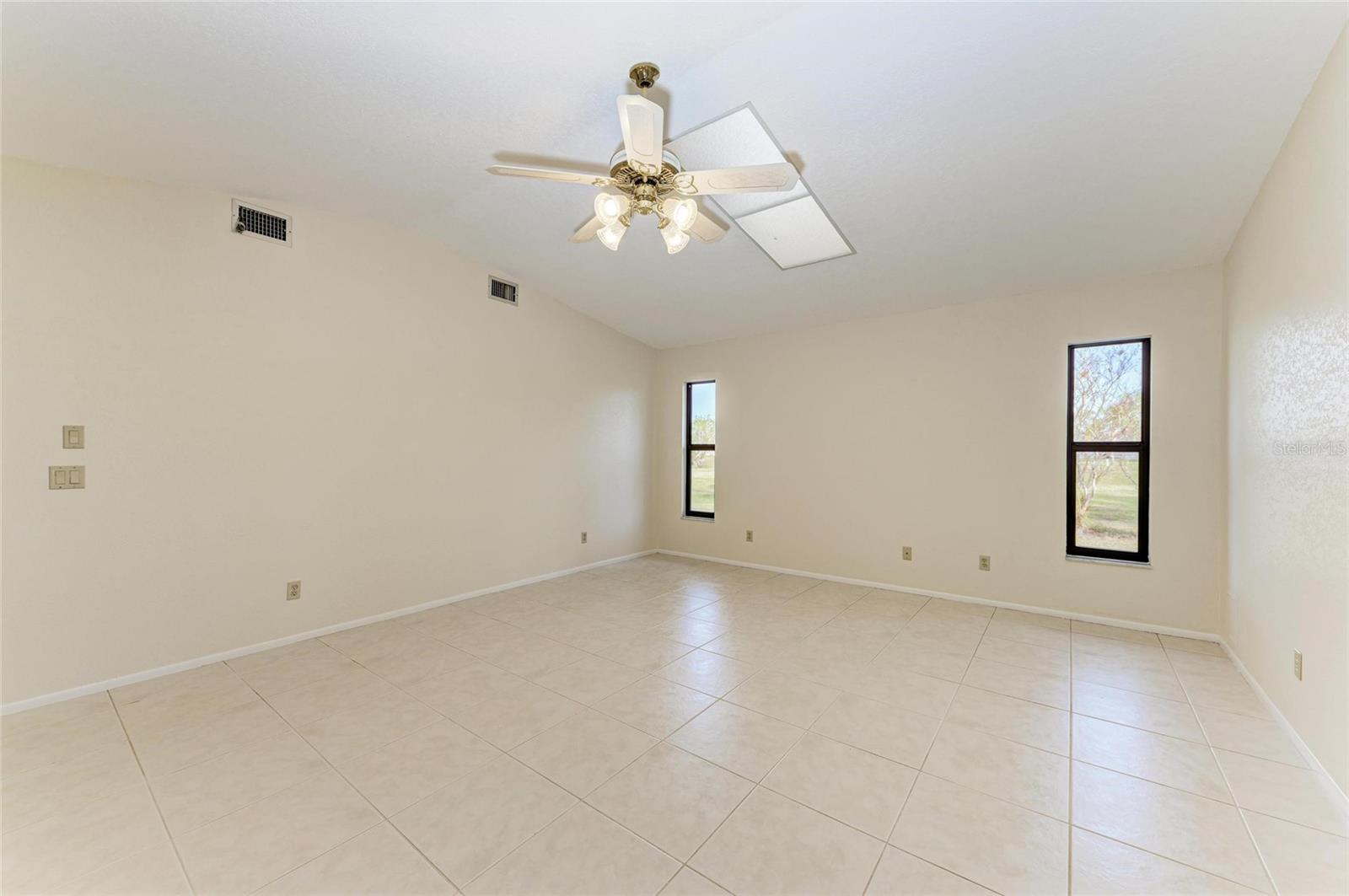 1115 VENTURE CT, PUNTA GORDA, FL, 33983