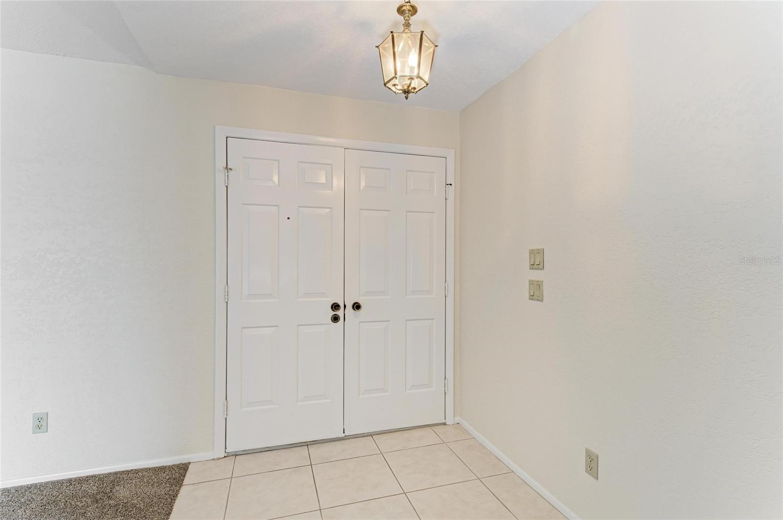 1115 VENTURE CT, PUNTA GORDA, FL, 33983