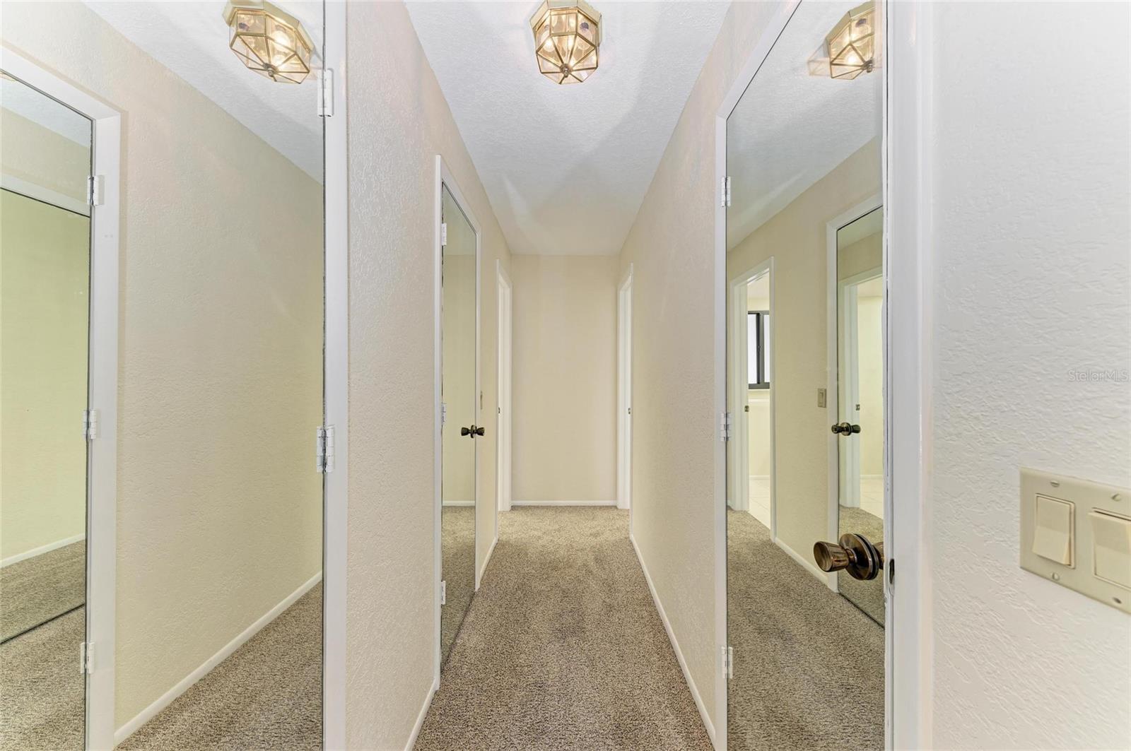 1115 VENTURE CT, PUNTA GORDA, FL, 33983
