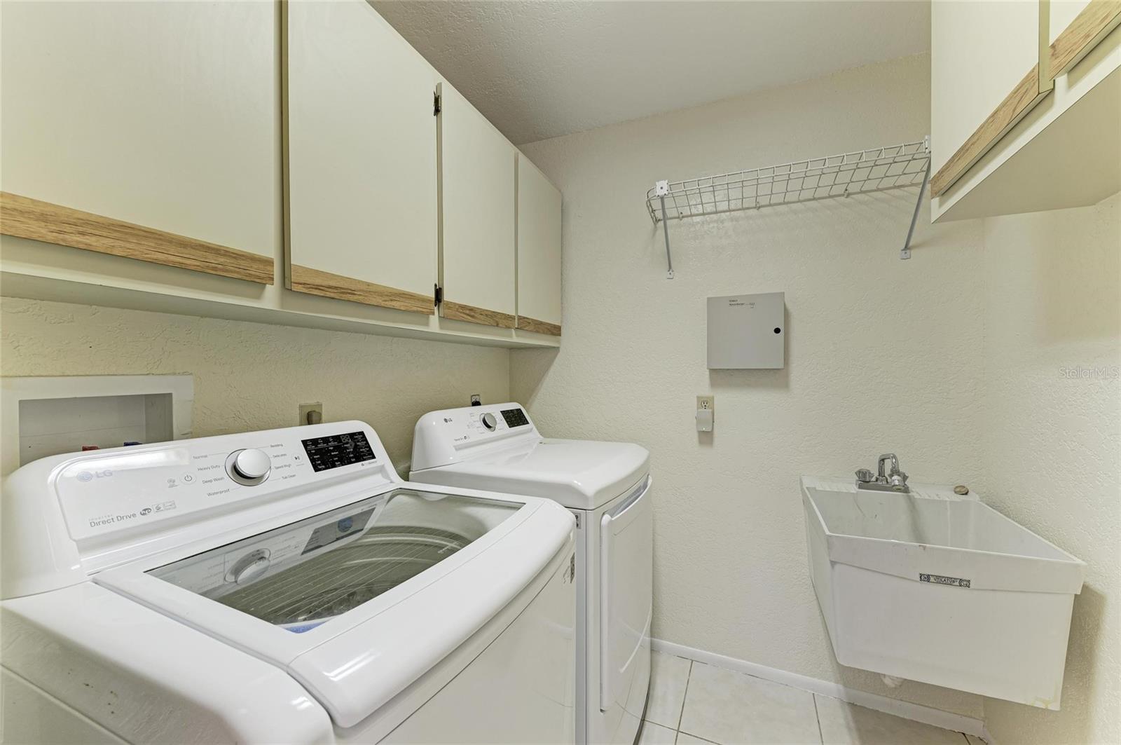 1115 VENTURE CT, PUNTA GORDA, FL, 33983