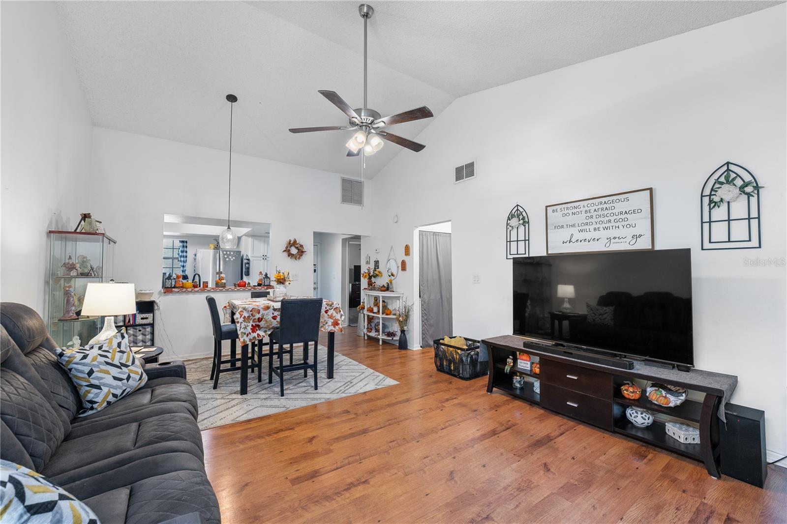 194 POST WAY, CASSELBERRY, FL, 32707