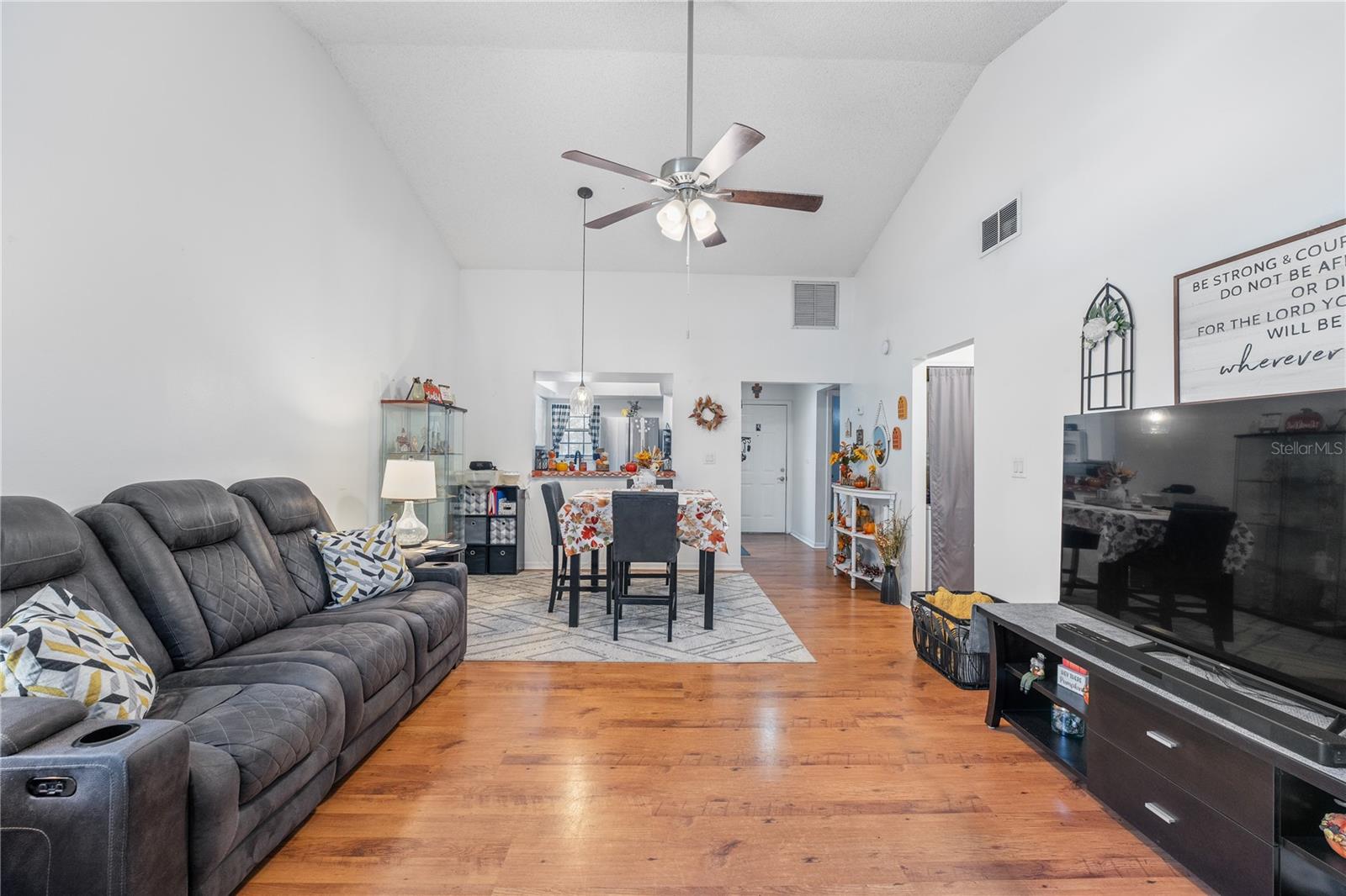 194 POST WAY, CASSELBERRY, FL, 32707