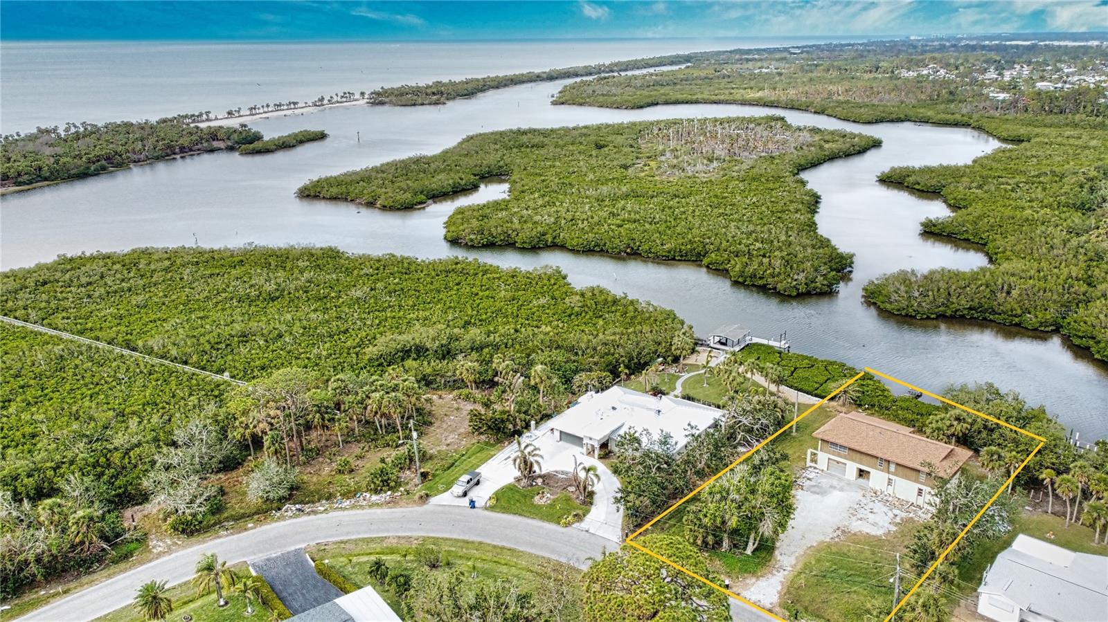 1690 LEMON BAY DR, VENICE, FL, 34293