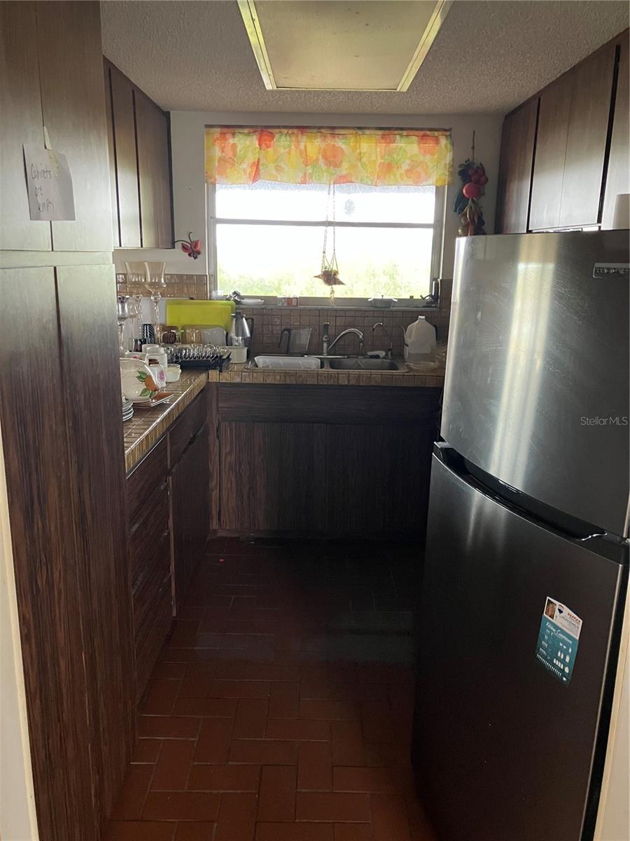 1690 LEMON BAY DR, VENICE, FL, 34293
