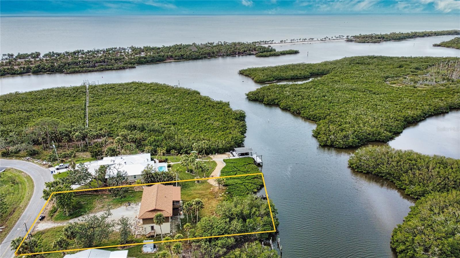 1690 LEMON BAY DR, VENICE, FL, 34293