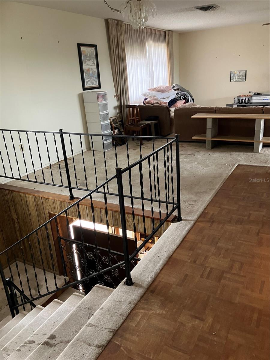 1690 LEMON BAY DR, VENICE, FL, 34293