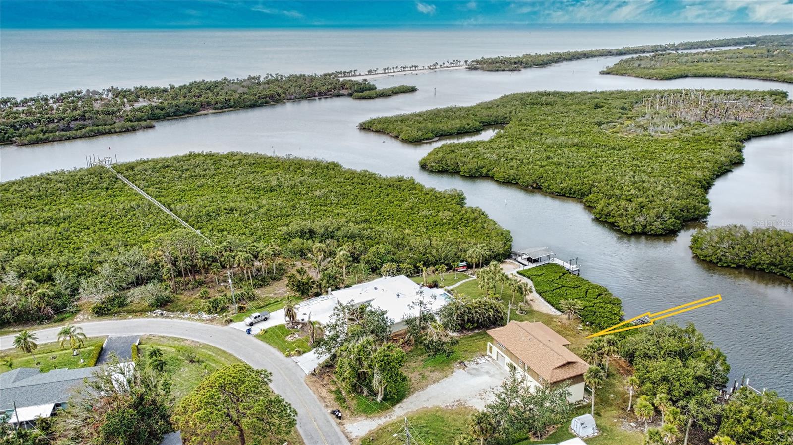 1690 LEMON BAY DR, VENICE, FL, 34293