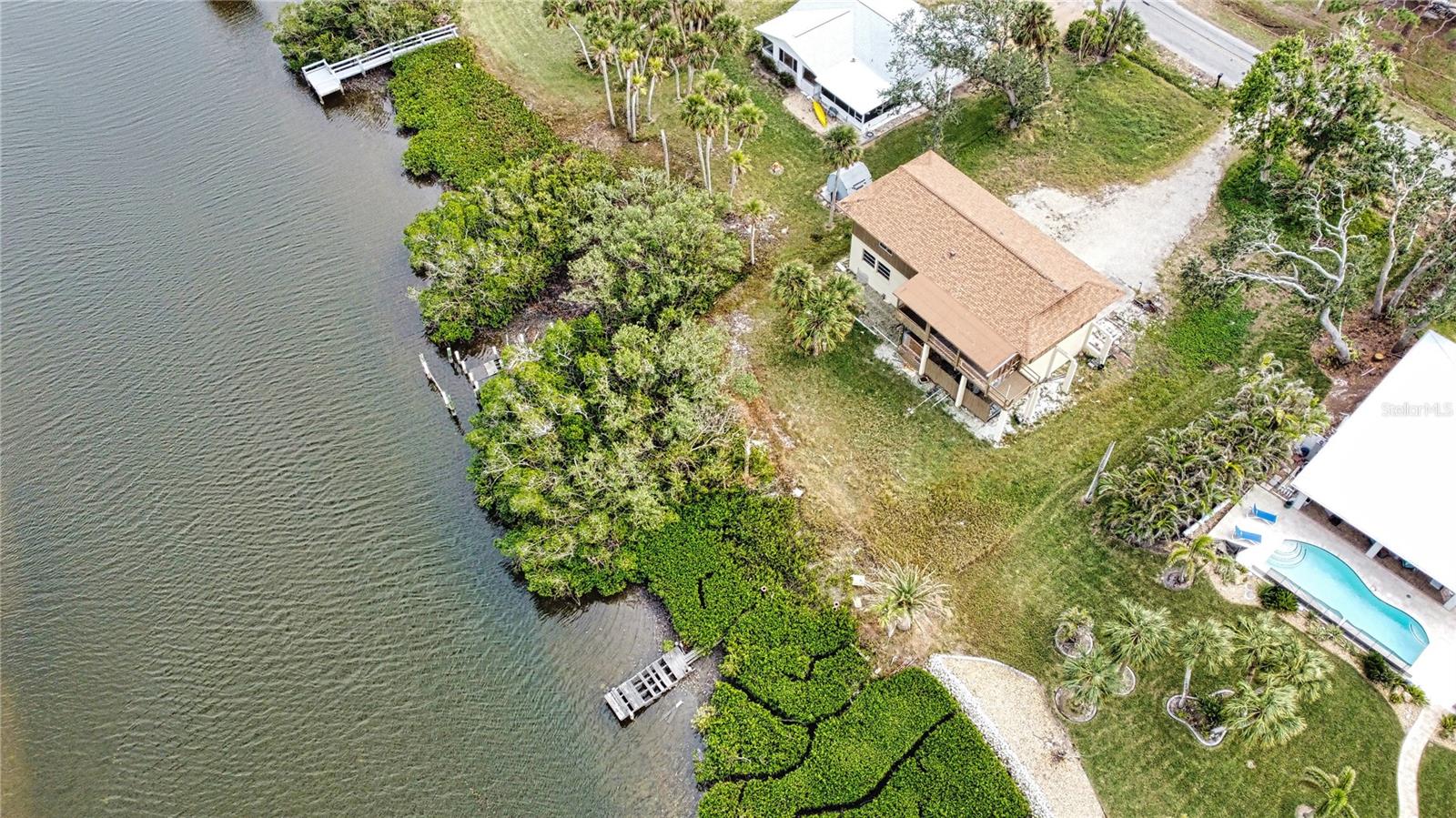1690 LEMON BAY DR, VENICE, FL, 34293
