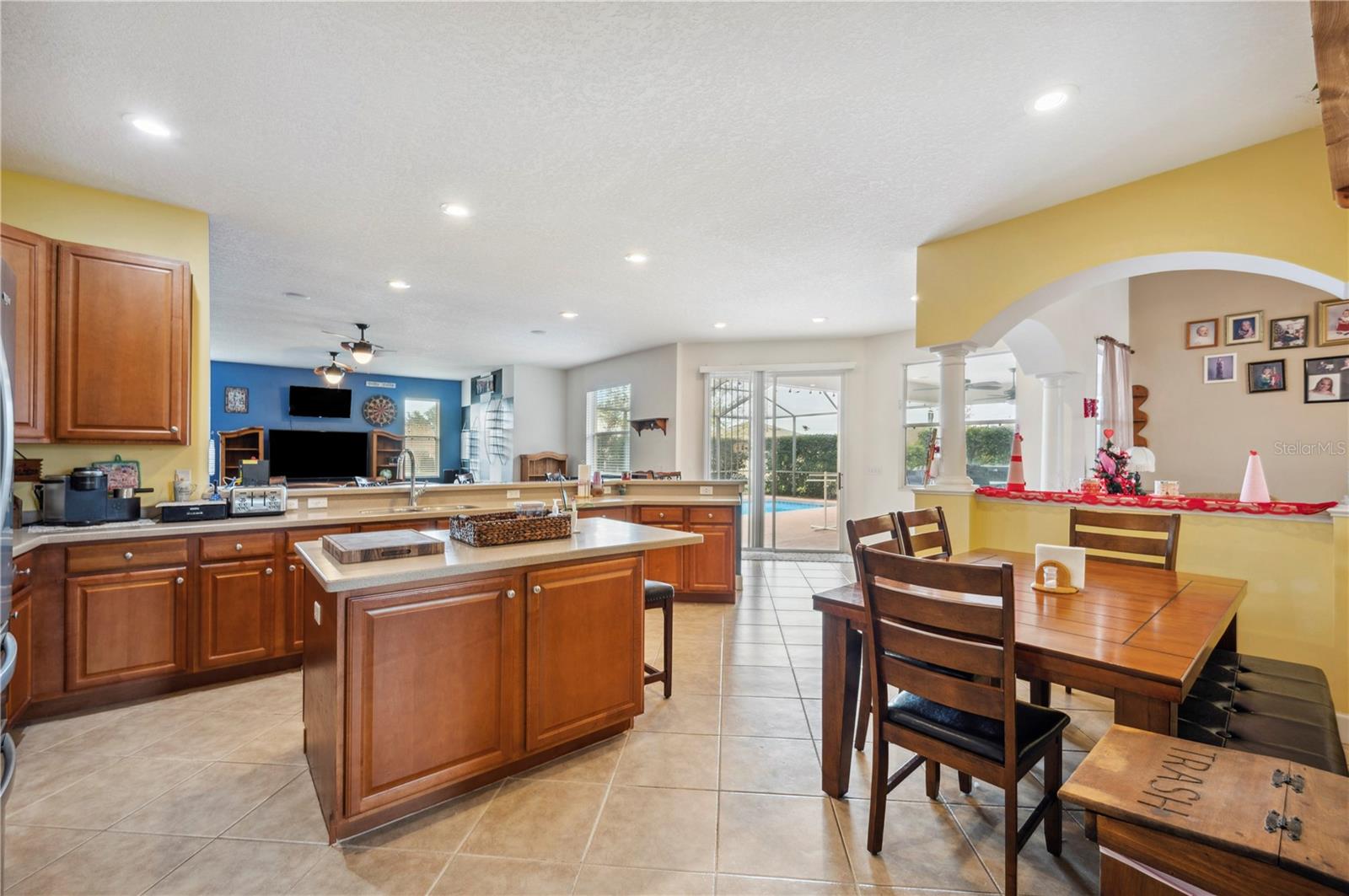 6550 EVERGREEN PARK DR, LAKELAND, FL, 33813