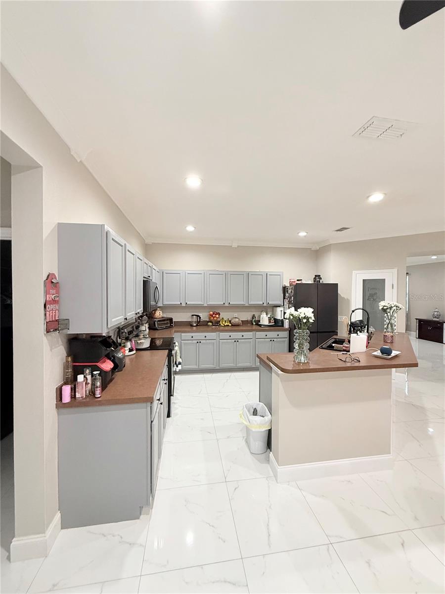 209 SAN CARLO RD, DAVENPORT, FL, 33896