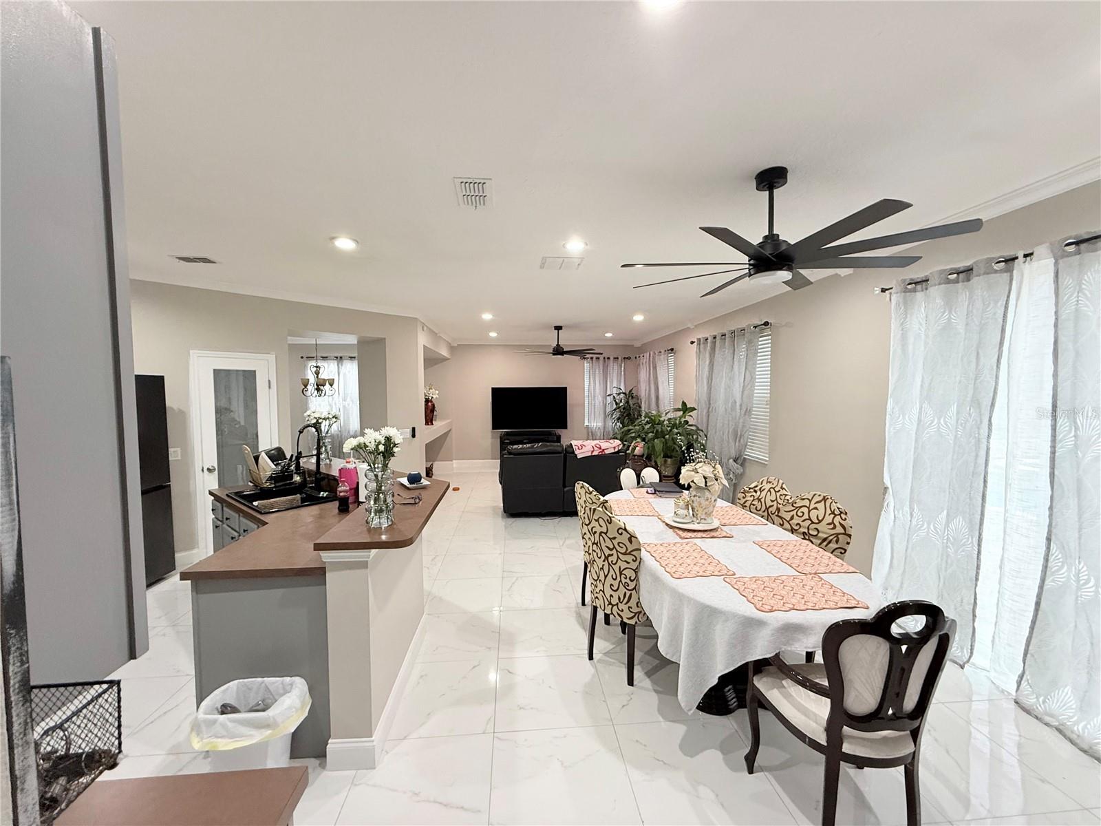 209 SAN CARLO RD, DAVENPORT, FL, 33896