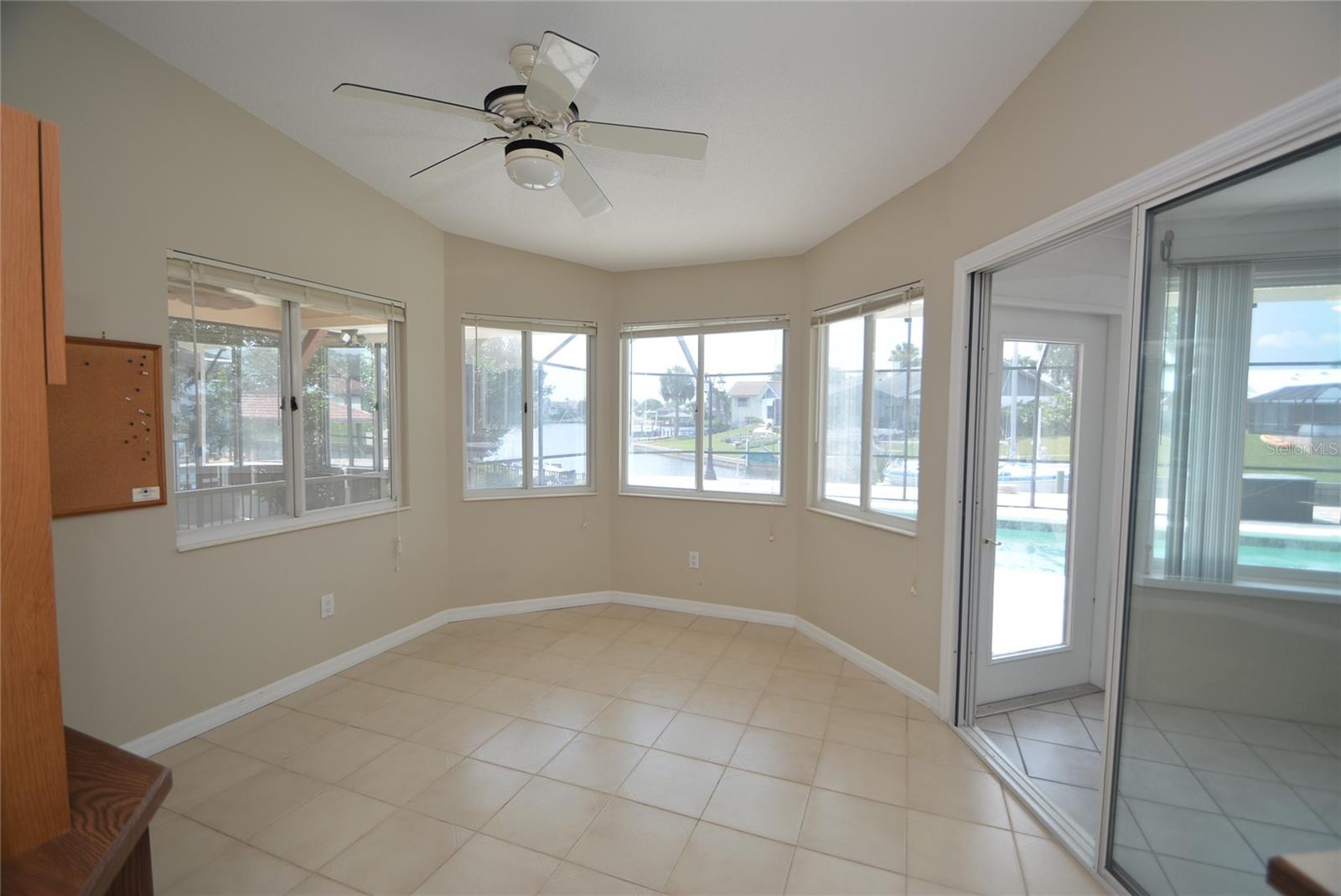 12 CEDARWOOD CT, PALM COAST, FL, 32137