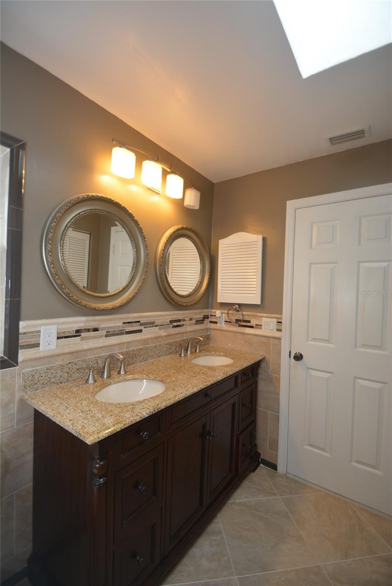 12 CEDARWOOD CT, PALM COAST, FL, 32137