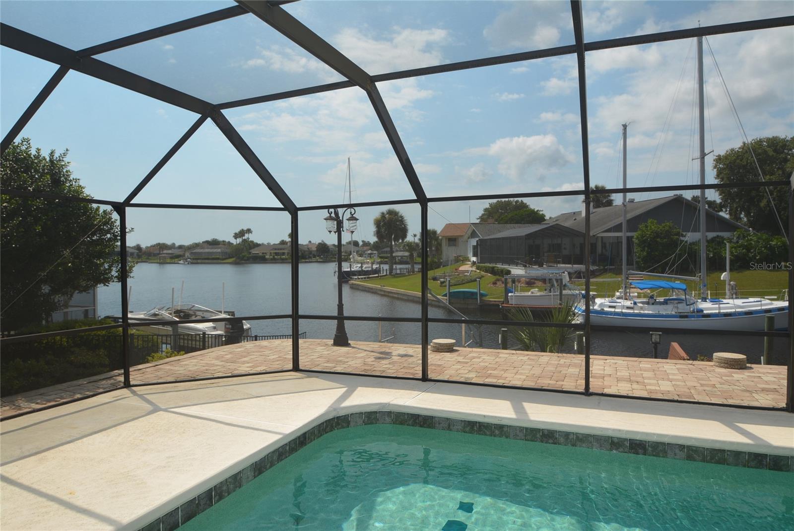 12 CEDARWOOD CT, PALM COAST, FL, 32137