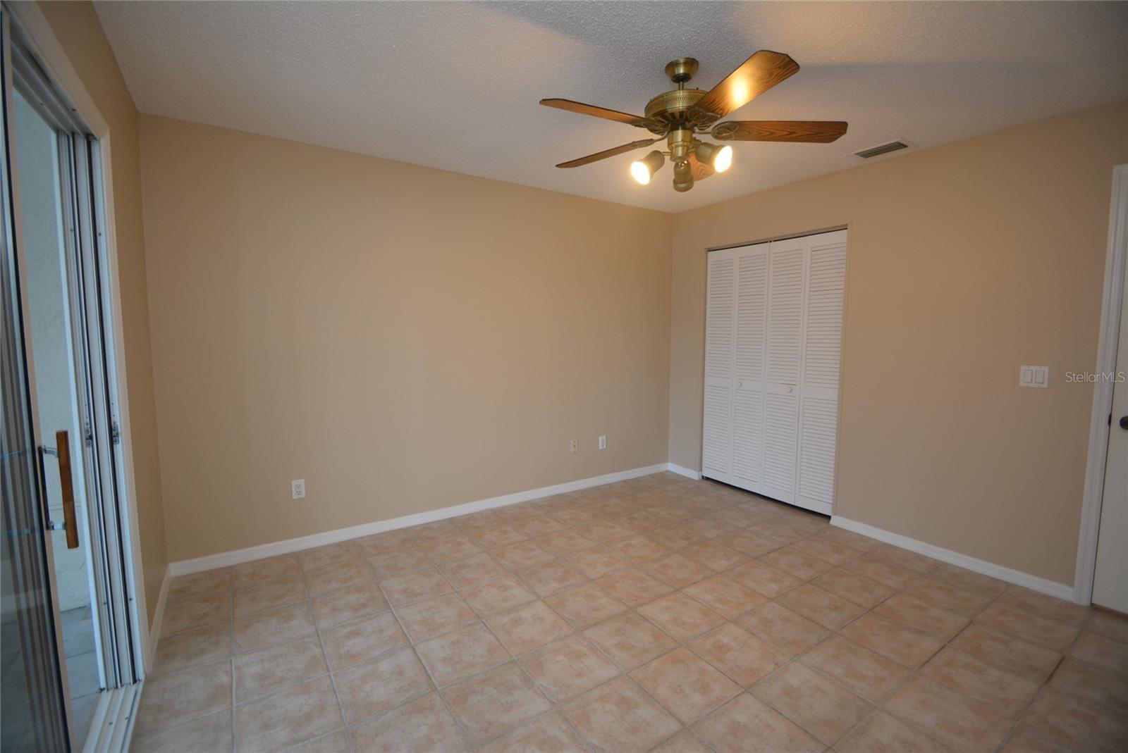 12 CEDARWOOD CT, PALM COAST, FL, 32137