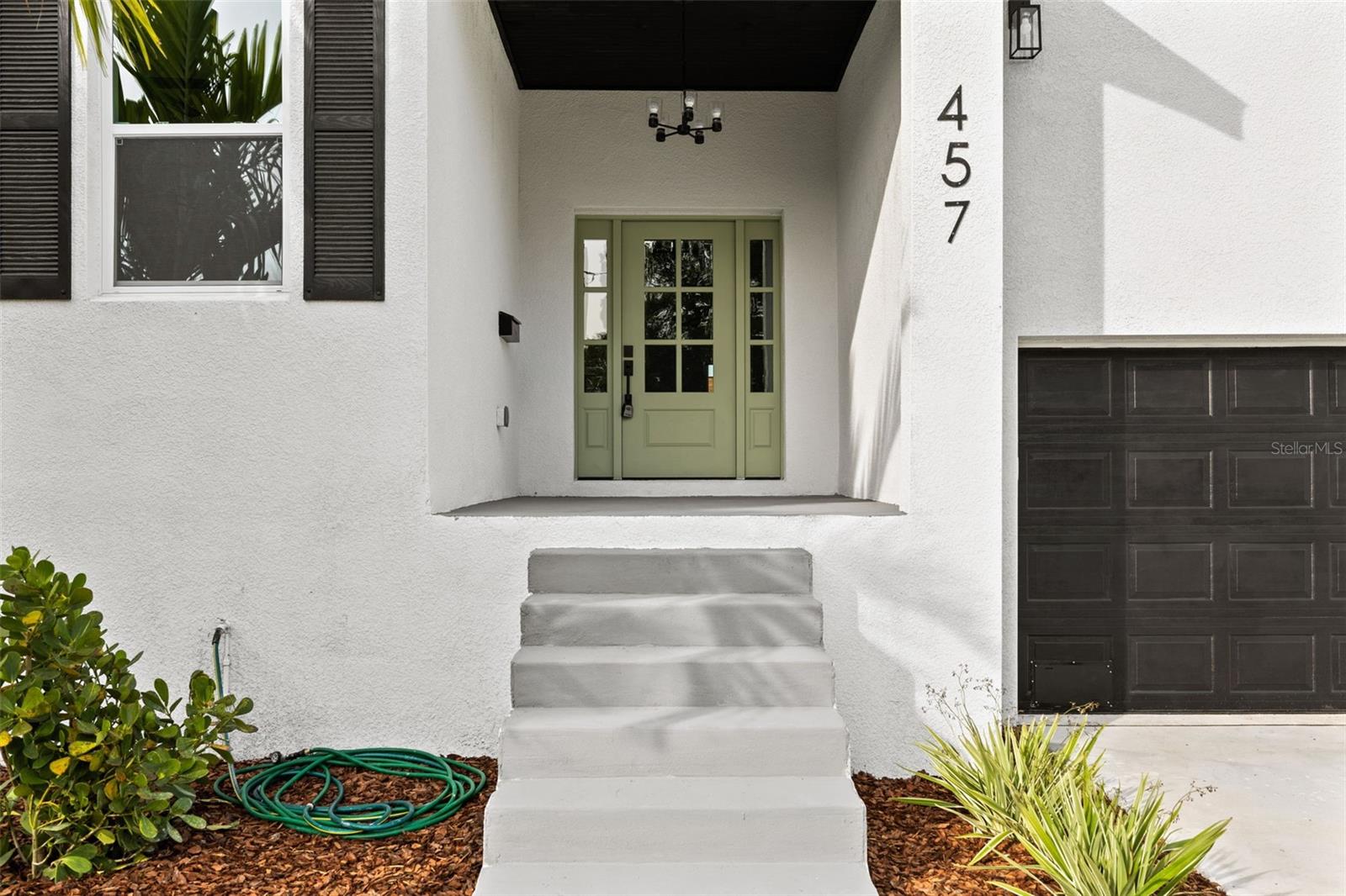457 DAWSON AVE NE, ST PETERSBURG, FL, 33703