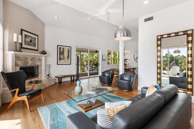 6821 LONGBOAT DR S, LONGBOAT KEY, FL, 34228