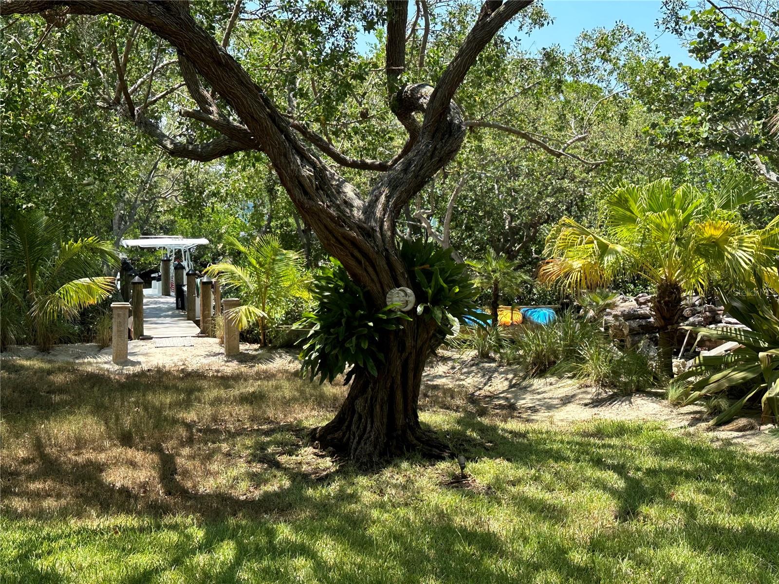 6821 LONGBOAT DR S, LONGBOAT KEY, FL, 34228