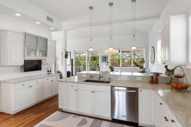 6821 LONGBOAT DR S, LONGBOAT KEY, FL, 34228