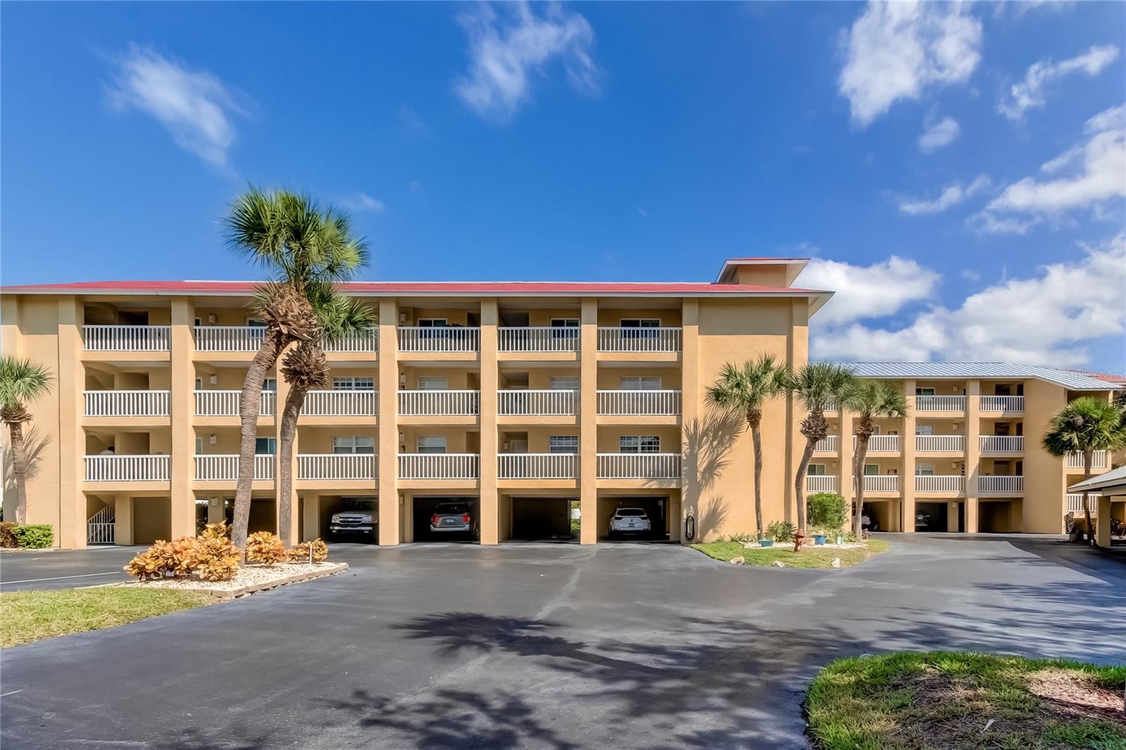 1125 PINELLAS BAYWAY S #304, ST PETERSBURG, FL, 33715